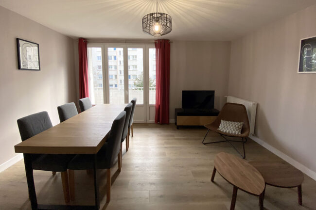 Salon-Séjour rénové, location, appartement
